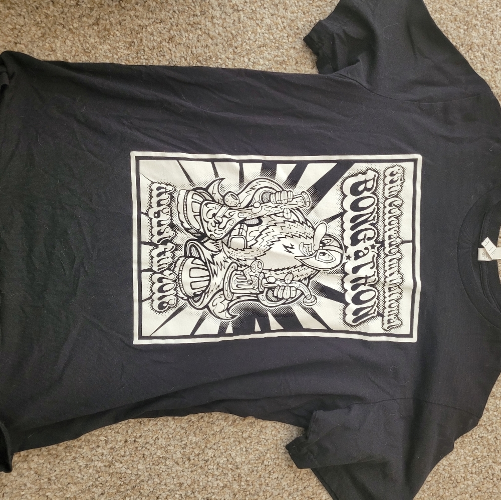 T shirt